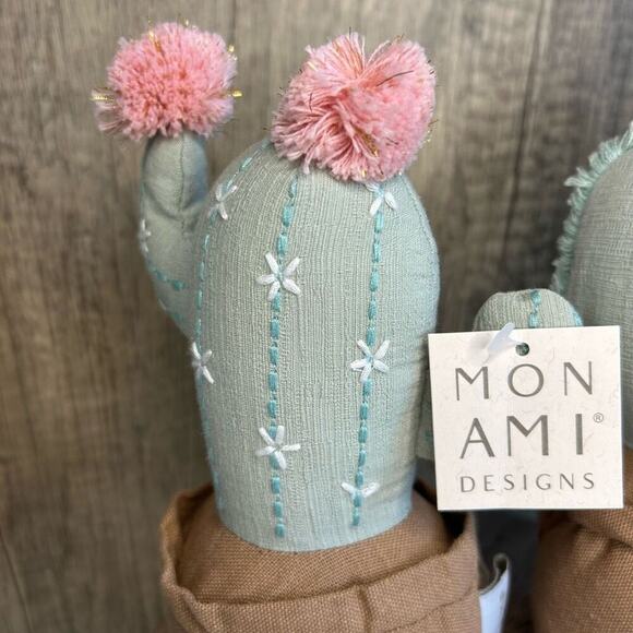 Mon Ami Cactus Shelf Sitter Set Desert Cactus Saguaro Home Decor NEW - Picture 2 of 9